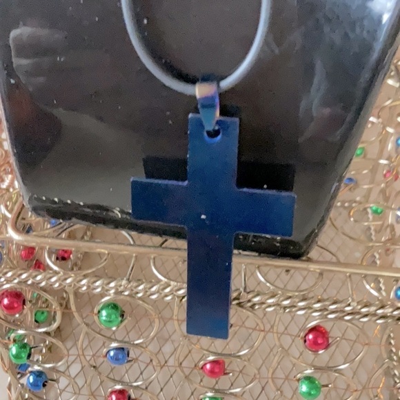 UNISEX VINTAGE LEATHER CHAIN BLUE CROSS/RAINBOW CROSS ITALIAN PRAYER - Picture 4 of 7